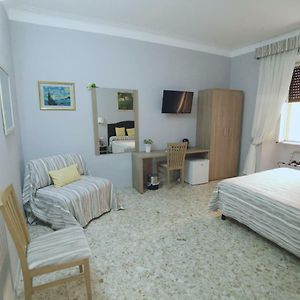Deluxe Zimmer mit Kingsize-Bett